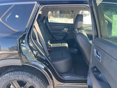 2026 Nissan Rogue Rock Creek PREMIUM PACKAGE