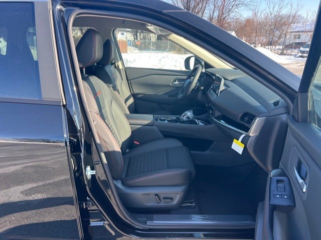 2026 Nissan Rogue Rock Creek PREMIUM PACKAGE