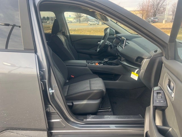 2026 Nissan Rogue SV COLD WEATHER PACKAGE