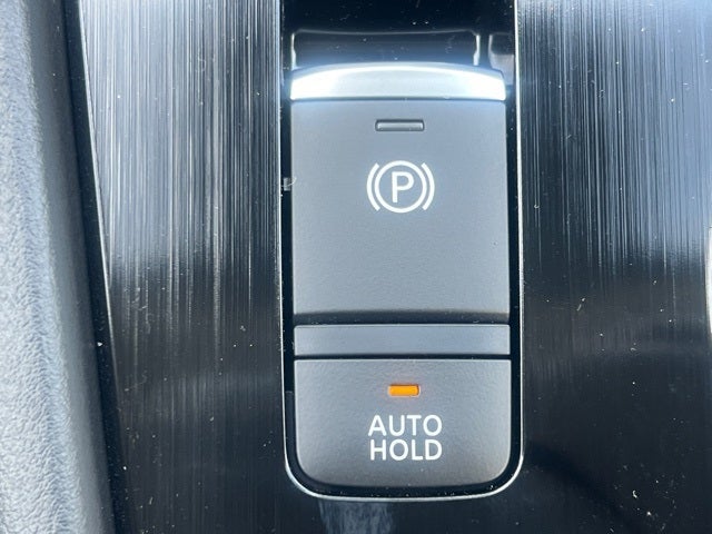 2026 Nissan Rogue SV COLD WEATHER PACKAGE