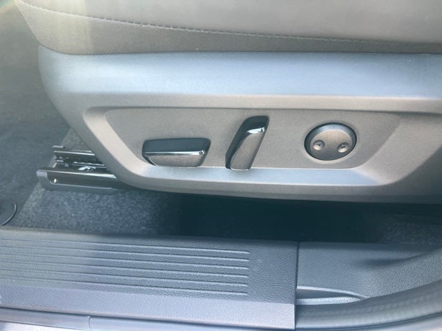 2026 Nissan Rogue Base