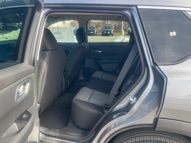 2026 Nissan Rogue SV COLD WEATHER PACKAGE