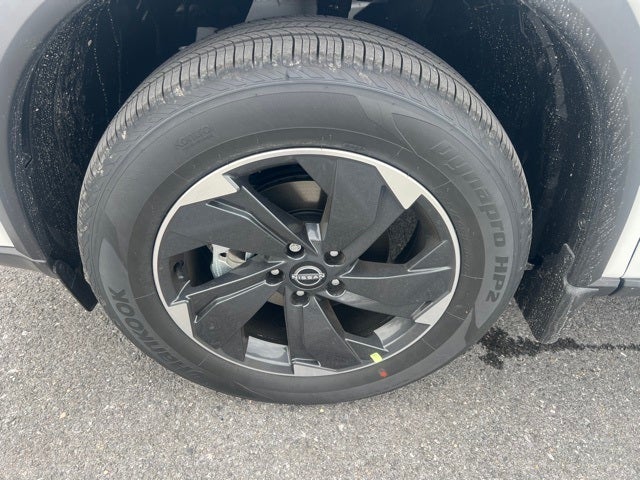 2026 Nissan Rogue SV PREMIUM, COLD WEATHER PACKAGE