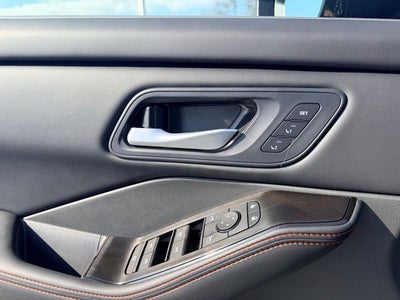 2026 Nissan Rogue Rock Creek PREMIUM PACKAGE