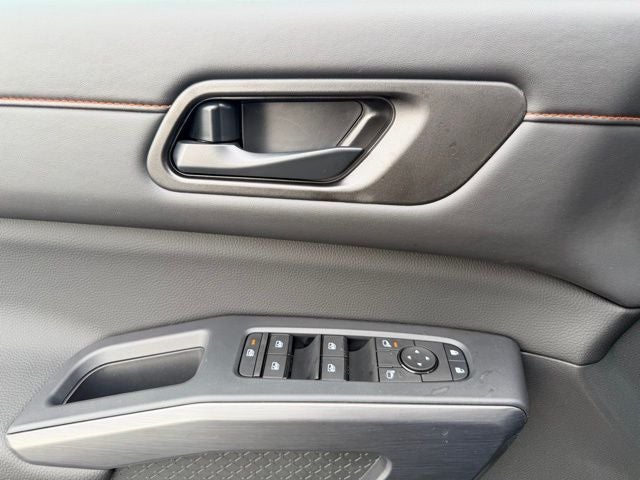 2026 Nissan Pathfinder Rock Creek PREMIUM PACKAGE