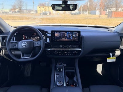 2026 Nissan Pathfinder SL CARGO PACKAGE