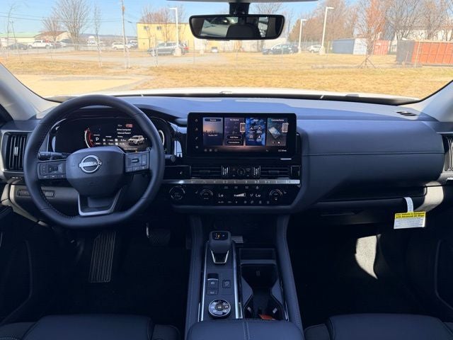 2026 Nissan Pathfinder SL CARGO PACKAGE