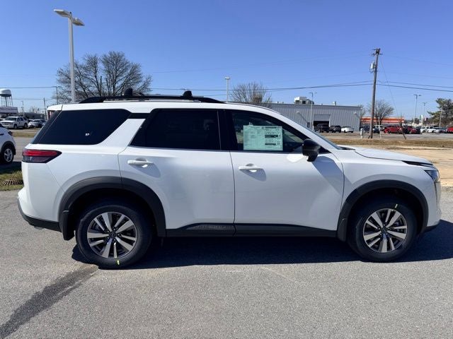 2026 Nissan Pathfinder SL CARGO PACKAGE