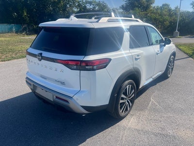 2025 Nissan Pathfinder Platinum BLACK APPEARANCE PACKAGE, CARGO PACKAGE