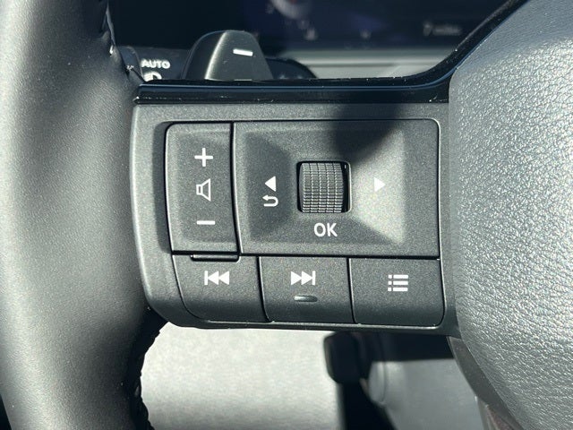 2026 Nissan Pathfinder Platinum CARGO PACKAGE