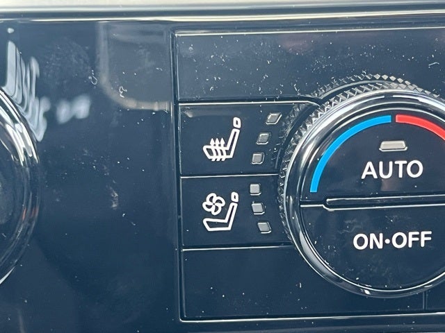 2026 Nissan Pathfinder Platinum CARGO PACKAGE