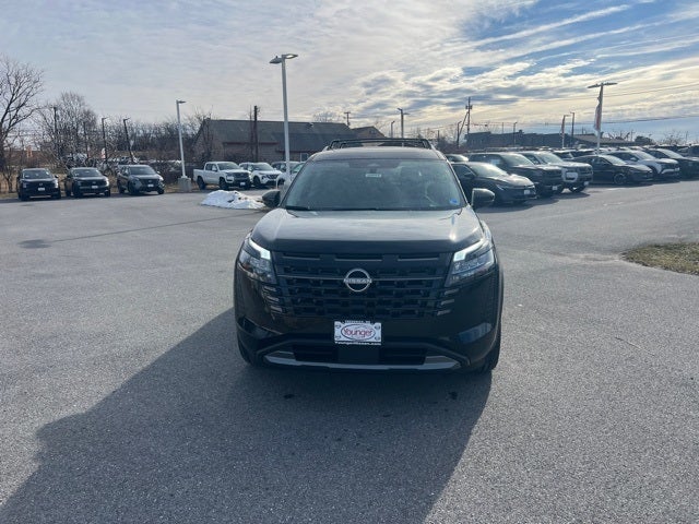 2026 Nissan Pathfinder Platinum CARGO PACKAGE