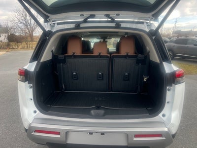 2025 Nissan Pathfinder Platinum BLACK APPEARANCE, CARGO PACKAGE