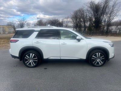 2025 Nissan Pathfinder Platinum BLACK APPEARANCE, CARGO PACKAGE