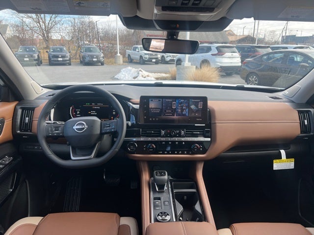 2026 Nissan Pathfinder Platinum CARGO PACKAGE