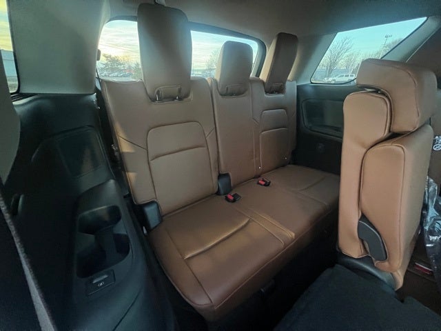 2025 Nissan Pathfinder Platinum CARGO PACKAGE