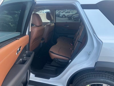 2025 Nissan Pathfinder Platinum BLACK APPEARANCE, CARGO PACKAGE