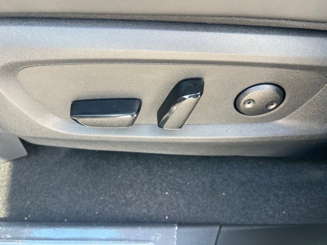 2026 Nissan Pathfinder Platinum CARGO PACKAGE