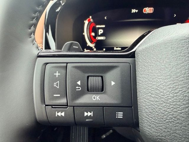 2026 Nissan Pathfinder Platinum CARGO PACKAGE