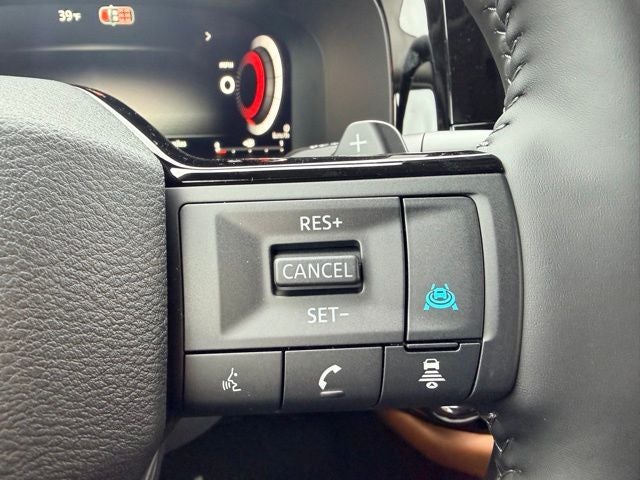 2026 Nissan Pathfinder Platinum CARGO PACKAGE