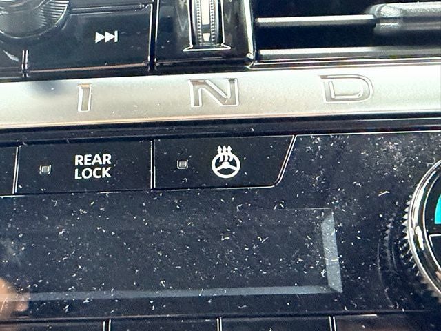 2026 Nissan Pathfinder Platinum CARGO PACKAGE