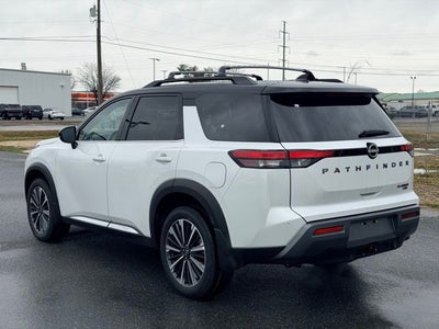 2026 Nissan Pathfinder Platinum CARGO PACKAGE