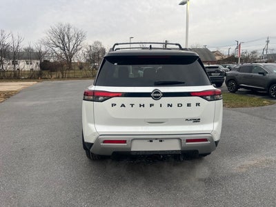 2025 Nissan Pathfinder Platinum