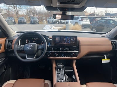 2026 Nissan Pathfinder Platinum CAPTAIN CHAIRS, CARGO PACKAGE