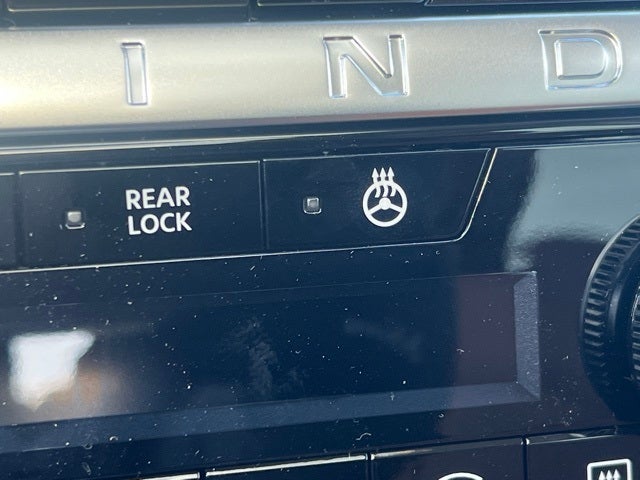 2026 Nissan Pathfinder Platinum CAPTAIN CHAIRS, CARGO PACKAGE