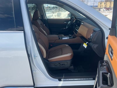 2026 Nissan Pathfinder Platinum CAPTAIN CHAIRS, CARGO PACKAGE