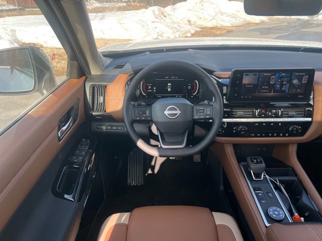 2026 Nissan Pathfinder Platinum CAPTAIN CHAIRS, CARGO PACKAGE