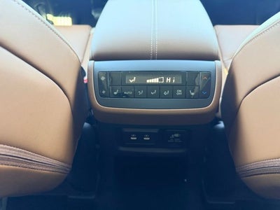 2026 Nissan Pathfinder Platinum CAPTAIN CHAIRS, CARGO PACKAGE