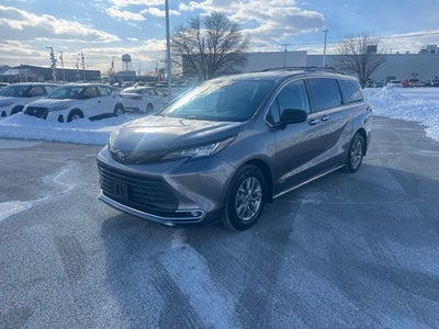 2021 Toyota Sienna XLE 7 Passenger