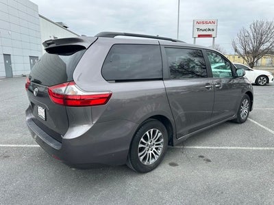 2020 Toyota Sienna XLE MOBILITY VAN, SIDE LIFT SEAT