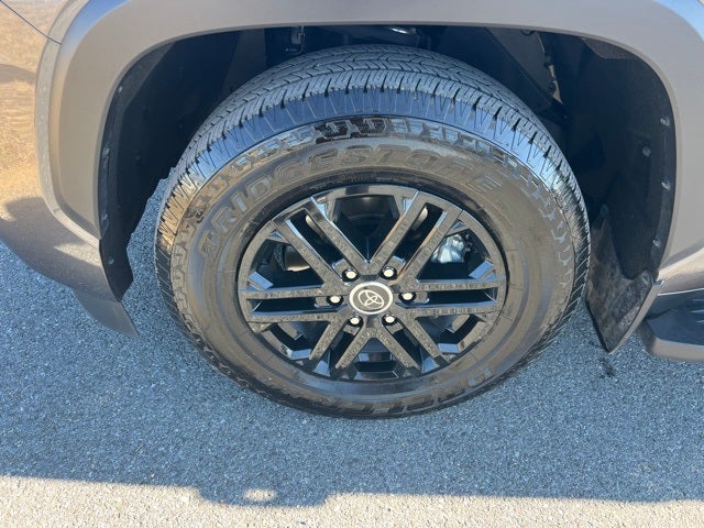 2024 Toyota Sequoia SR5