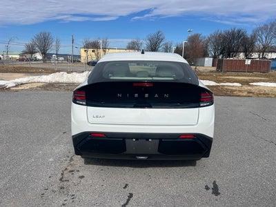 2026 Nissan LEAF SV+ CARGO, FLOOR MAT PACKAGE