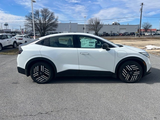 2026 Nissan LEAF SV+ CARGO, FLOOR MAT PACKAGE