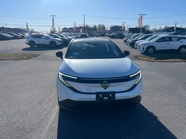 2026 Nissan LEAF PLATINUM+ CARGO, FLOOR MAT PACKAGE