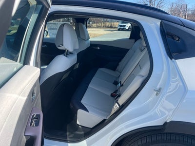 2026 Nissan LEAF PLATINUM+ CARGO, FLOOR MAT PACKAGE