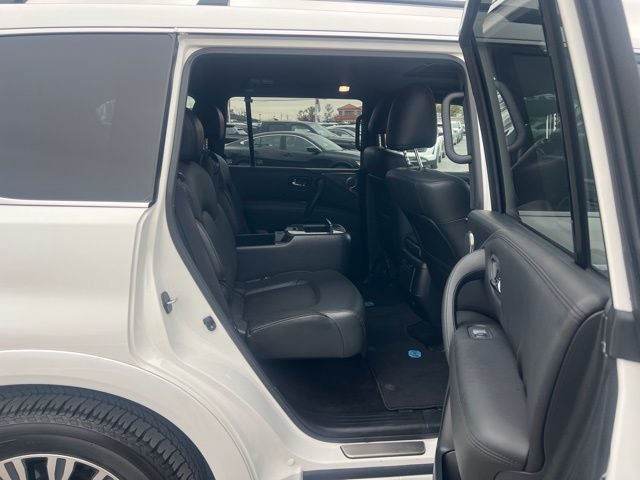 2023 Nissan Armada SL MIDNIGHT EDITION, CAPTAIN'S CHAIRS PACKAGE