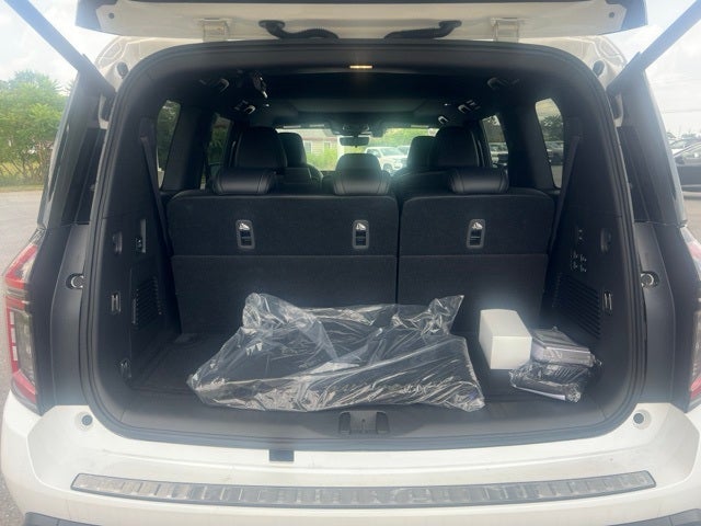 2025 Nissan Armada PRO-4X PREMIUM PACKAGE