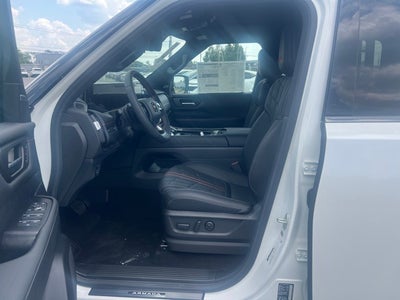 2025 Nissan Armada PRO-4X PREMIUM PACKAGE
