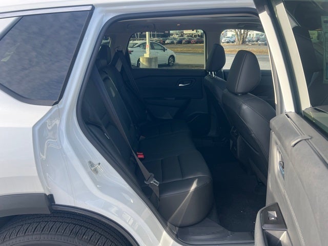 2026 Nissan Rogue SV PREMIUM, COLD WEATHER PACKAGE