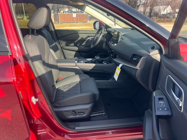 2026 Nissan Rogue Platinum PREMIUM PACKAGE