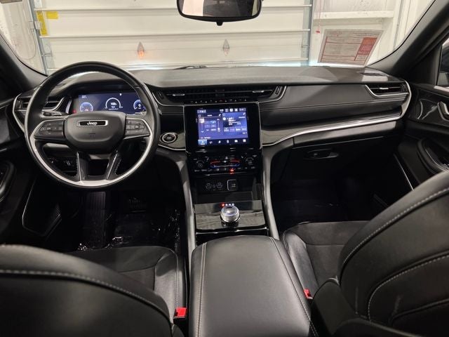 2022 Jeep Grand Cherokee L Altitude