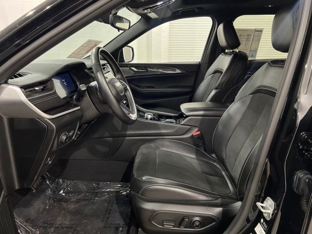 2022 Jeep Grand Cherokee L Altitude