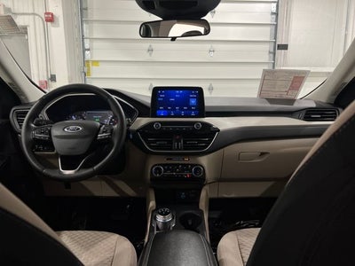 2022 Ford Escape SE Hybrid