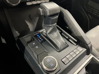 2025 Toyota Tacoma 2WD SR5