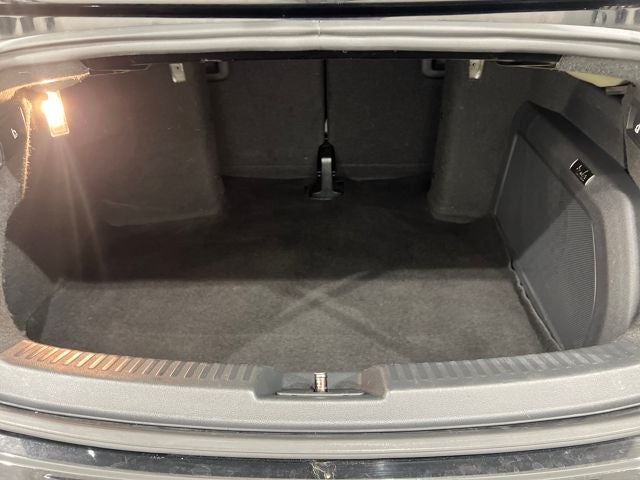 2013 Volkswagen Beetle Convertible 2.5L