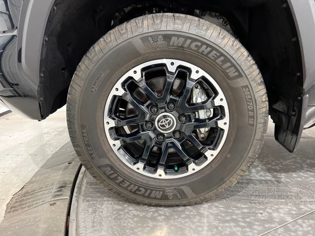 2023 Toyota Tundra 4WD SR5